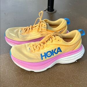 Hoka Bondi 8 Women’s Sneakers